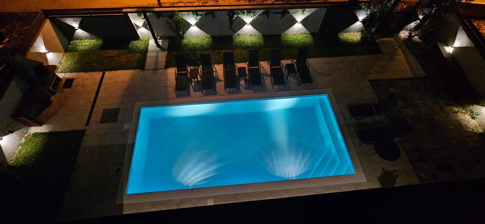 Villa Tia With Heated Pool & Jacuzzi Murvica  Extérieur photo